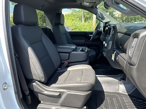 New 2025 GMC Sierra 3500 Pro image 24