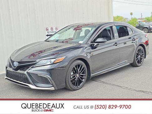 Used 2024 Toyota Camry XSE w/ Cold Weather Package FWD image 3