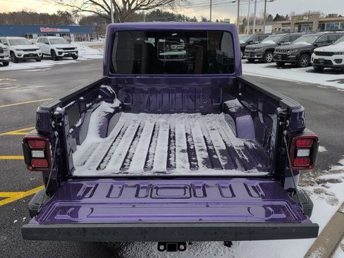 New 2026 Jeep Gladiator Sport image 14