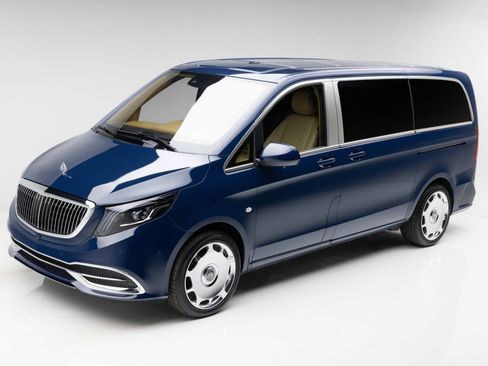 Used 2021 Mercedes-Benz Metris Passenger image 1