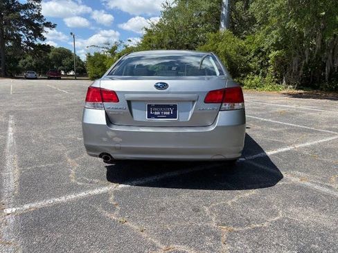 Used 2011 Subaru Legacy 2.5i Premium image 6