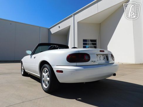 Used 1990 MAZDA MX-5 Miata image 30