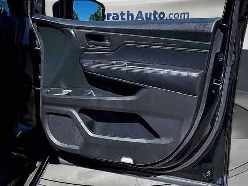 Used 2023 Honda Odyssey Sport image 32