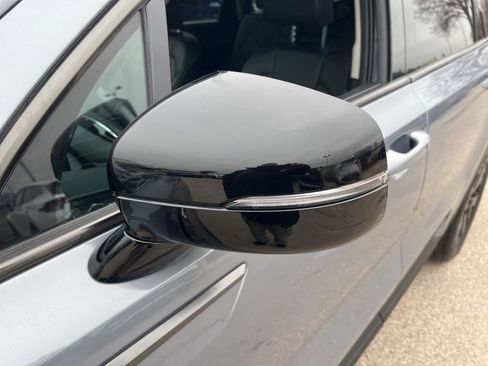 Certified 2023 Kia Sorento S image 30