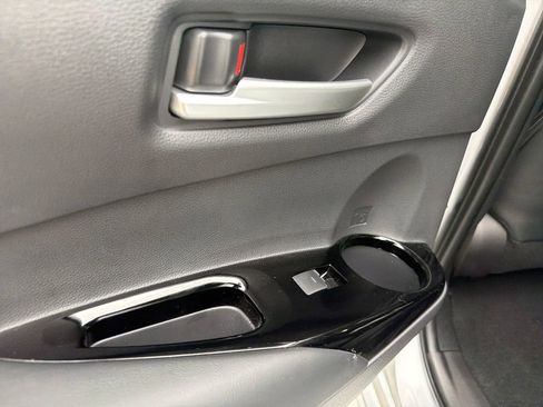 Used 2025 Toyota Corolla XSE FWD image 19
