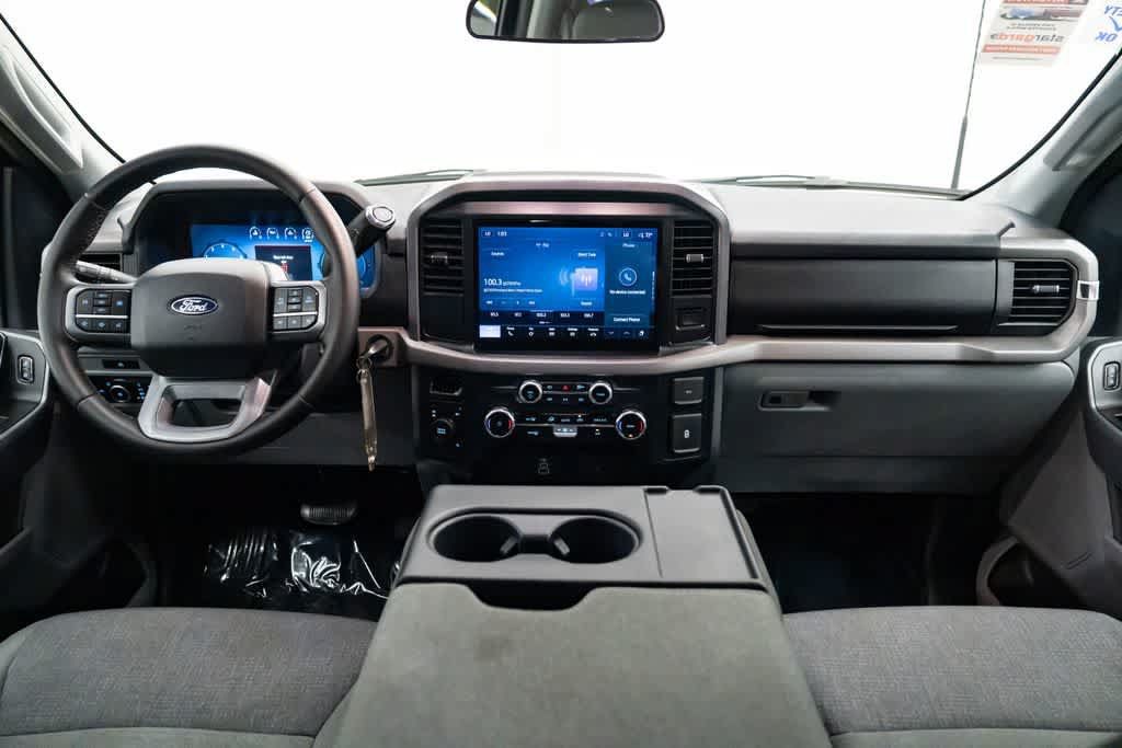 Used 2025 Ford F150 XLT w/ Equipment Group 301A Standard AWD/4WD image 9