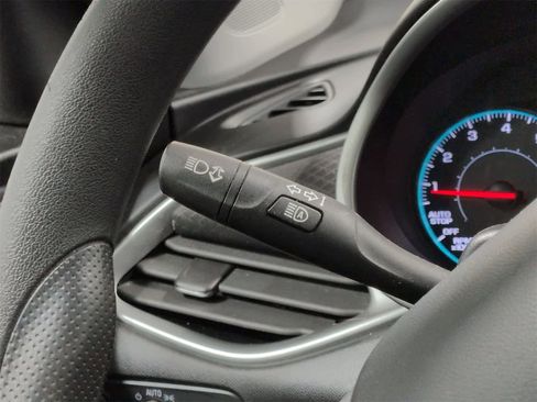 Used 2023 Chevrolet Malibu LT w/ Driver Confidence Package image 27