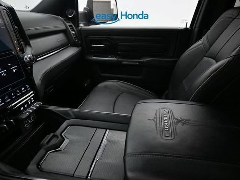 Used 2022 RAM 2500 Limited AWD/4WD image 13