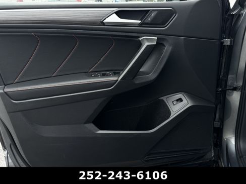 Used 2024 Volkswagen Tiguan Wolfsburg Edition image 25