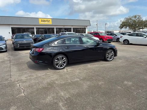 Used 2024 Chevrolet Malibu LT image 3
