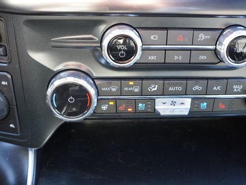 Used 2025 Ford F150 Raptor image 8