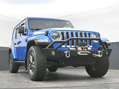 Used 2023 Jeep Wrangler Sahara image 40