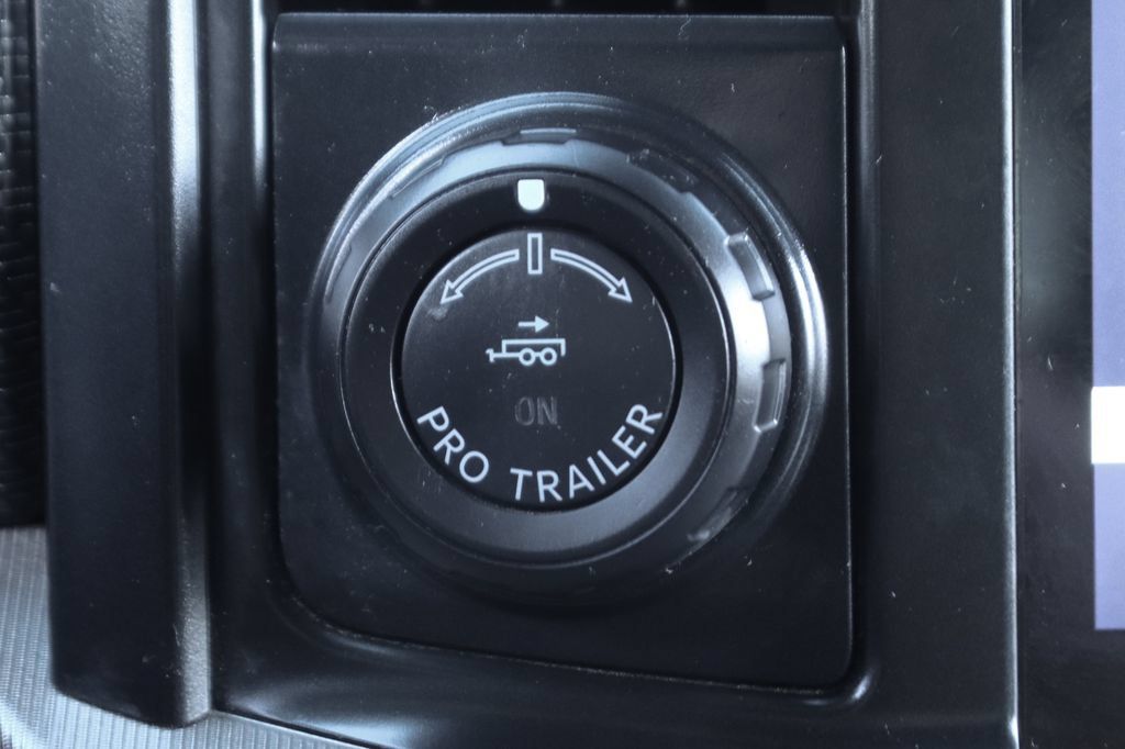 Used 2023 Ford F150 Raptor w/ Raptor 37 Performance Package AWD/4WD image 35