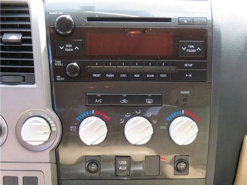 Used 2013 Toyota Tundra SR5 image 7