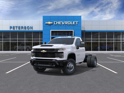 New 2026 Chevrolet Silverado 3500 W/T w/ WT Convenience Package AWD/4WD image 9