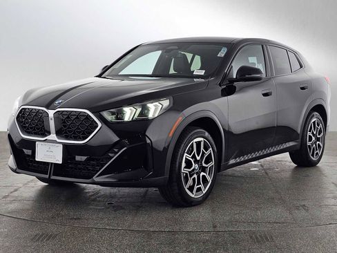 Used 2025 BMW X2 xDrive28i image 7