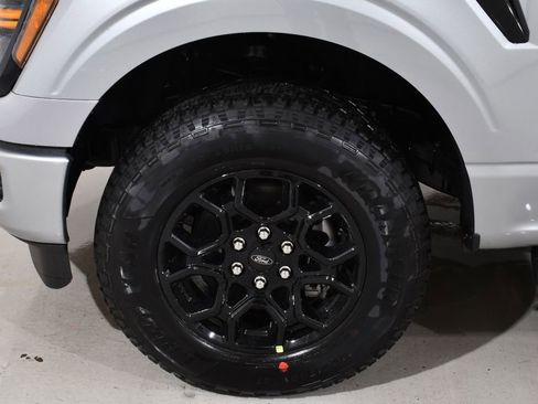 New 2026 Ford F150 XLT w/ XLT Black Appearance Package AWD/4WD image 23