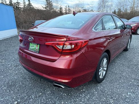Used 2015 Hyundai Sonata SE FWD image 4