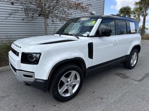 Used 2023 Land Rover Defender 110 SE image 1