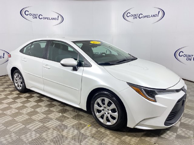 Certified 2024 Toyota Corolla LE FWD image 1