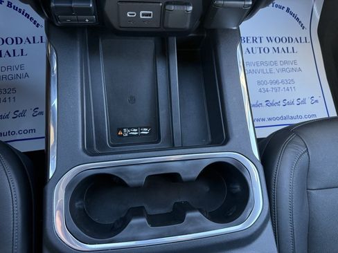 Used 2019 GMC Sierra 1500 SLT w/ SLT Premium Plus Package image 24