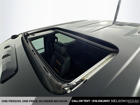 Used 2022 GMC Sierra 2500 AT4 w/ AT4 Premium Plus Package image 23