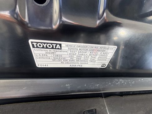Used 2022 Toyota Camry SE FWD image 32