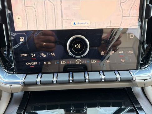 New 2026 GMC Yukon Denali AWD/4WD image 14