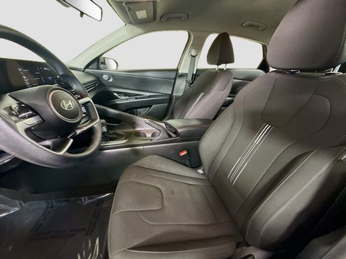Used 2024 Hyundai Elantra SEL image 22