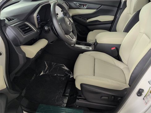 New 2025 Subaru Ascent Limited image 6
