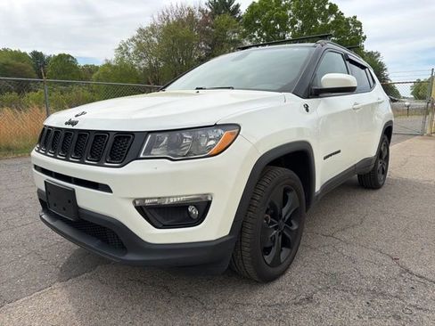 Used 2020 Jeep Compass Latitude image 6