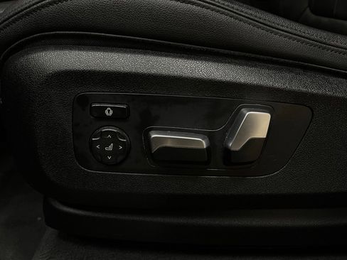 Used 2019 BMW X5 xDrive40i w/ Convenience Package image 29