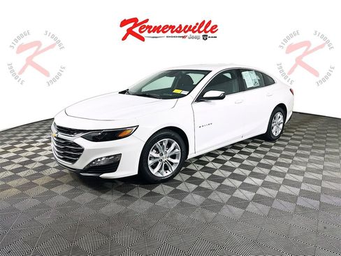 Used 2024 Chevrolet Malibu LT image 3