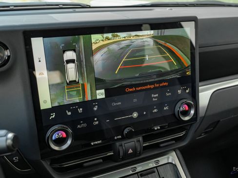 Used 2025 Lexus GX 550 550 Luxury+ HUD Traffic Jam As w/ Accessory Package (2T) image 74