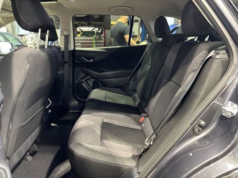 Used 2024 Subaru Outback Premium AWD/4WD image 16