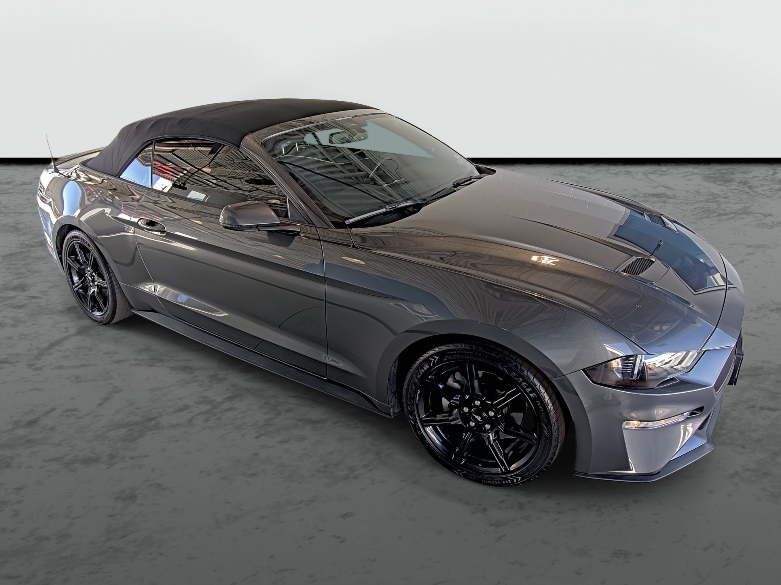 Used 2019 Ford Mustang Premium w/ Black Accent Package RWD image 5