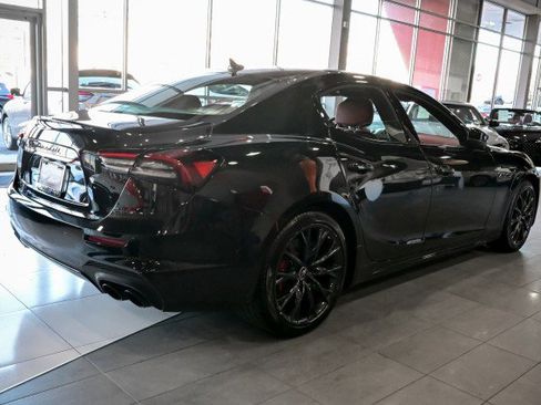 Used 2022 Maserati Ghibli Modena Q4 image 5