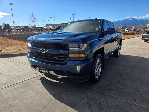 Used 2018 Chevrolet Silverado 1500 LT w/ All Star Edition image 3