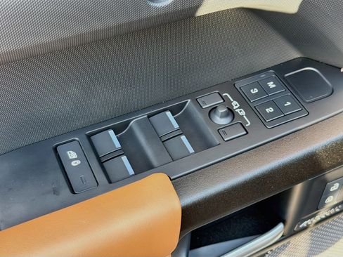 Used 2024 Land Rover Defender 110 Carpathian Edition AWD/4WD image 23