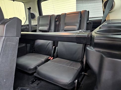 Used 2016 Land Rover LR4 HSE LUX image 26