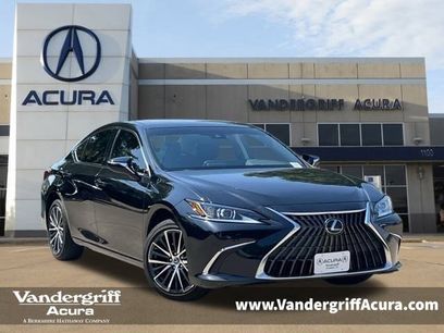 Used 2024 Lexus ES 250 w/ Premium Package