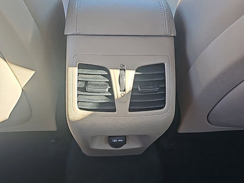 Used 2017 Hyundai Sonata Limited w/ Tech Package 03 image 14