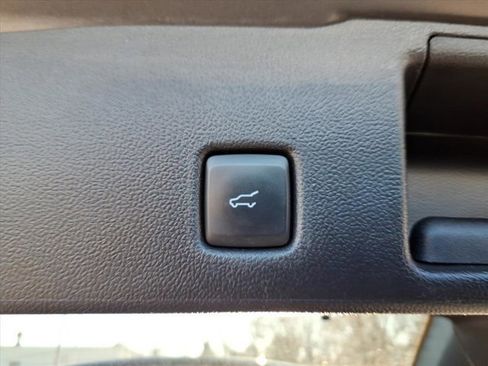 Used 2022 Ford Escape SE w/ Convenience Package image 12