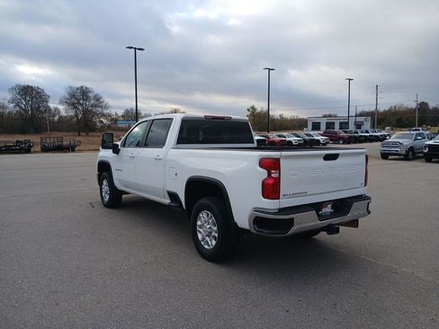 Used 2024 Chevrolet Silverado 2500 LT image 5