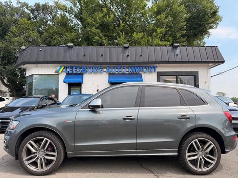 Used 2015 Audi SQ5 Premium Plus w/ Technology Package AWD/4WD image 3