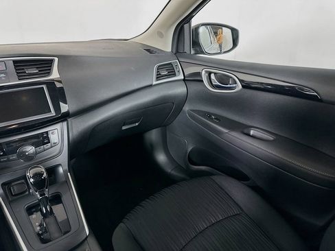 Used 2019 Nissan Sentra SV image 28