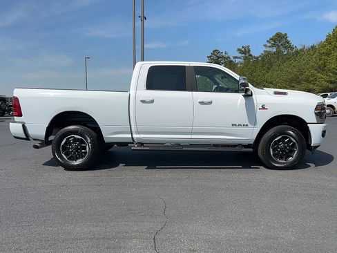 New 2025 RAM 2500 Laramie image 4
