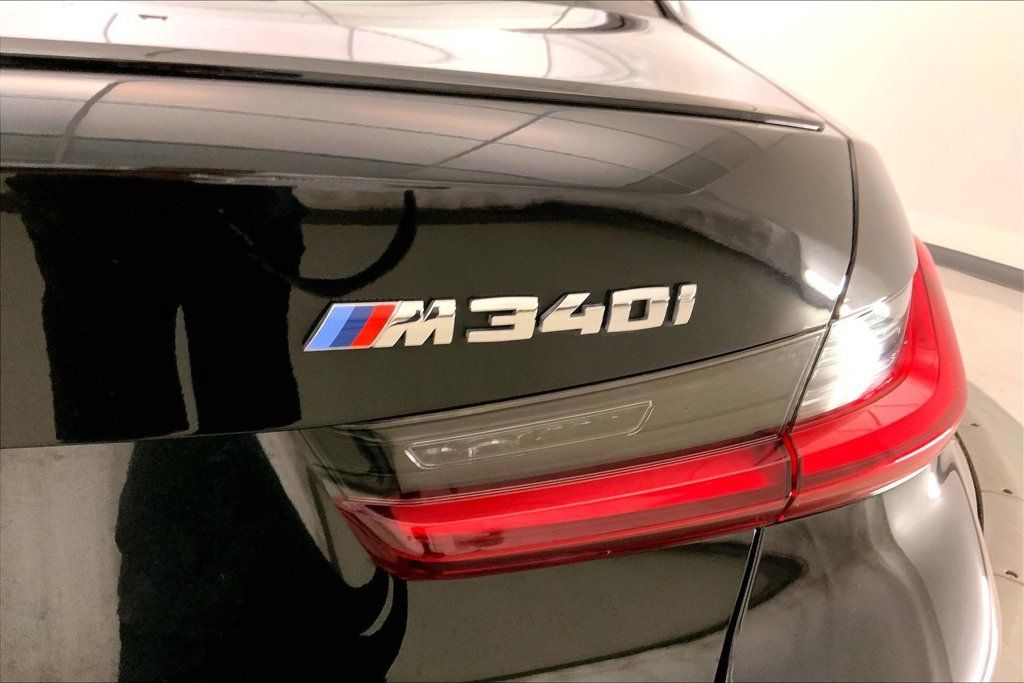 Certified 2023 BMW M340i xDrive w/ Premium Package AWD/4WD image 7
