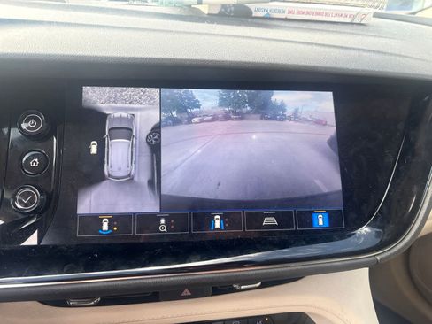 Used 2021 Buick Envision Avenir w/ Technology Package II FWD image 5