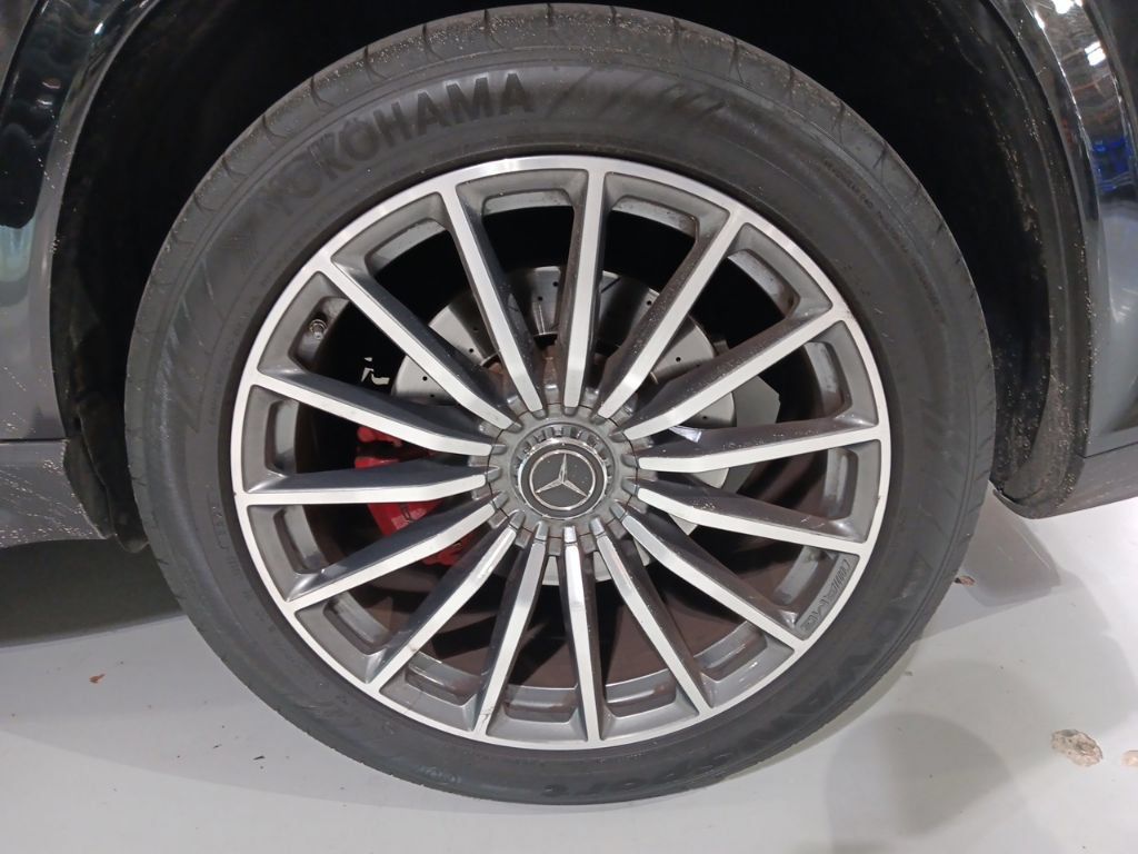 Used 2024 Mercedes-Benz GLS 63 AMG 4MATIC image 19